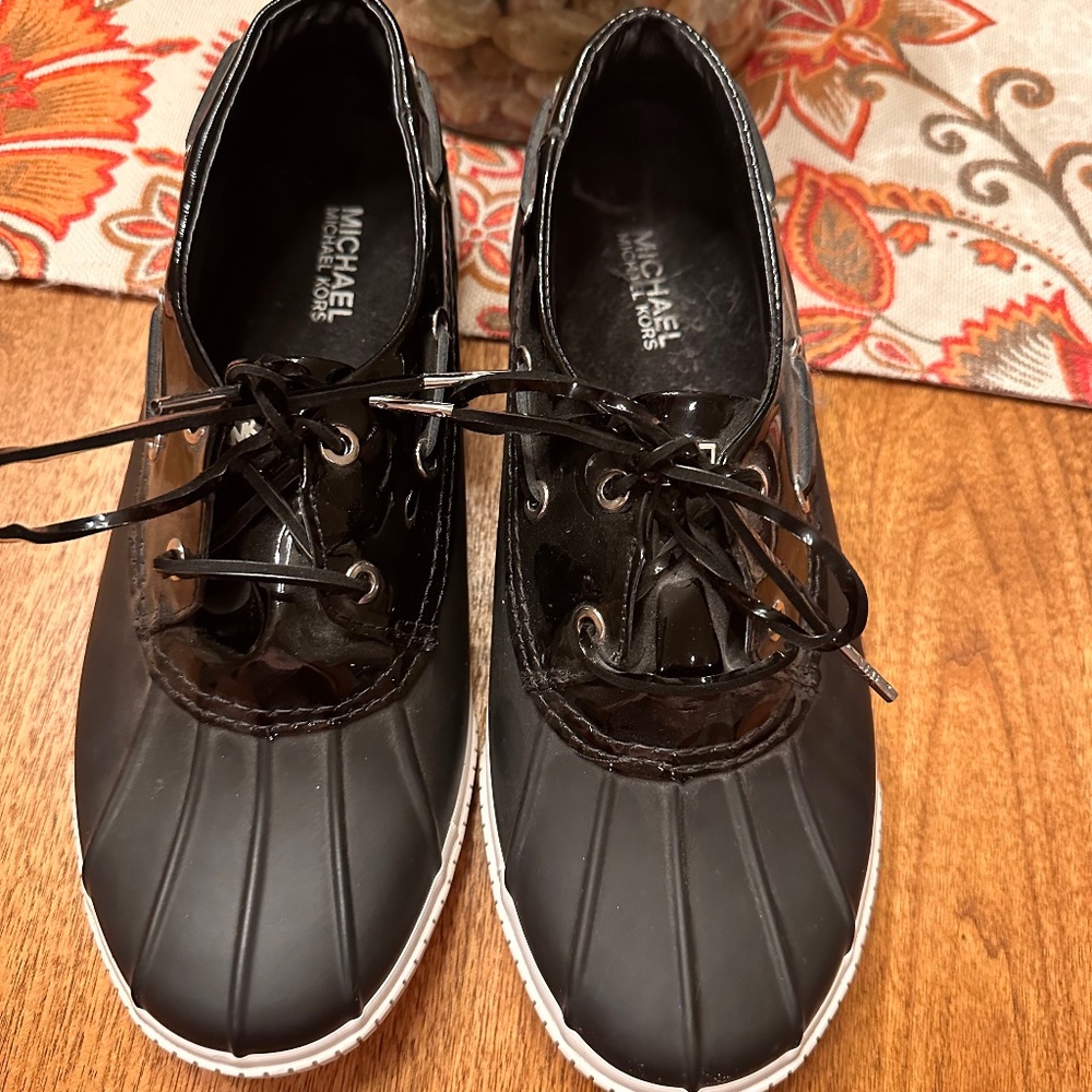 Michael Kors women Hyde Lace Up Duck Shoes Size 10